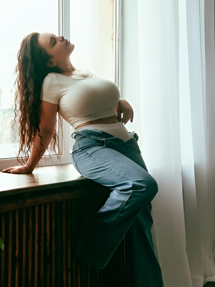 Элина привлекальеная девушка из Сызрани цена от 4000 руб