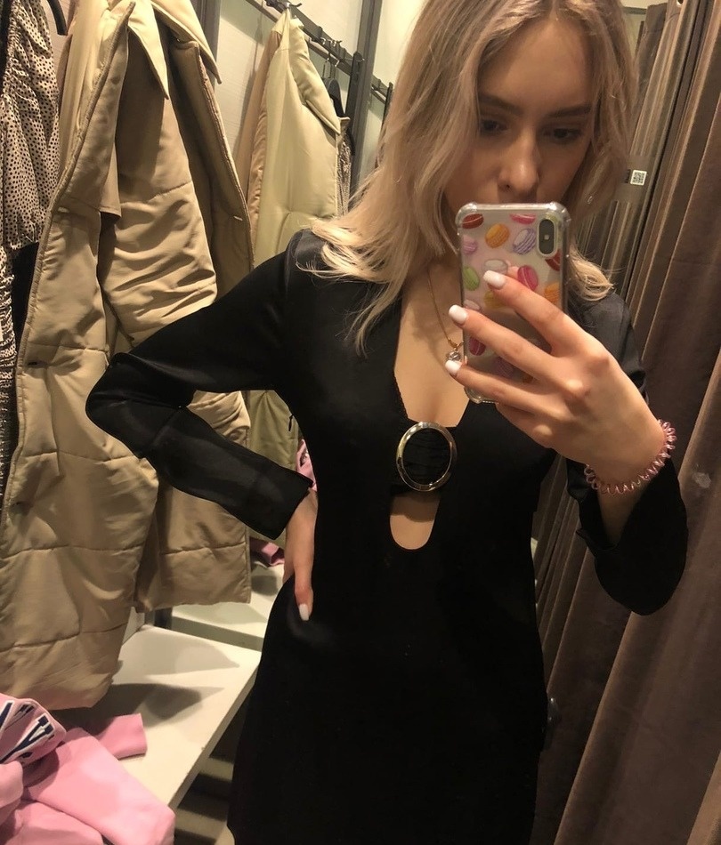 Кира привлекальеная девушка из Сызрани цена от 3000 руб