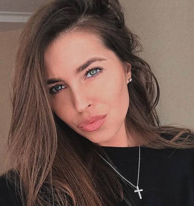 Ираида привлекальеная девушка из Сызрани цена от 6000 руб