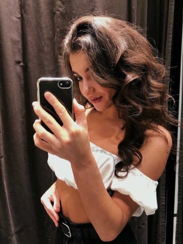 🎥 Анжела привлекательная девушка из Сызрани цена от 4000 руб