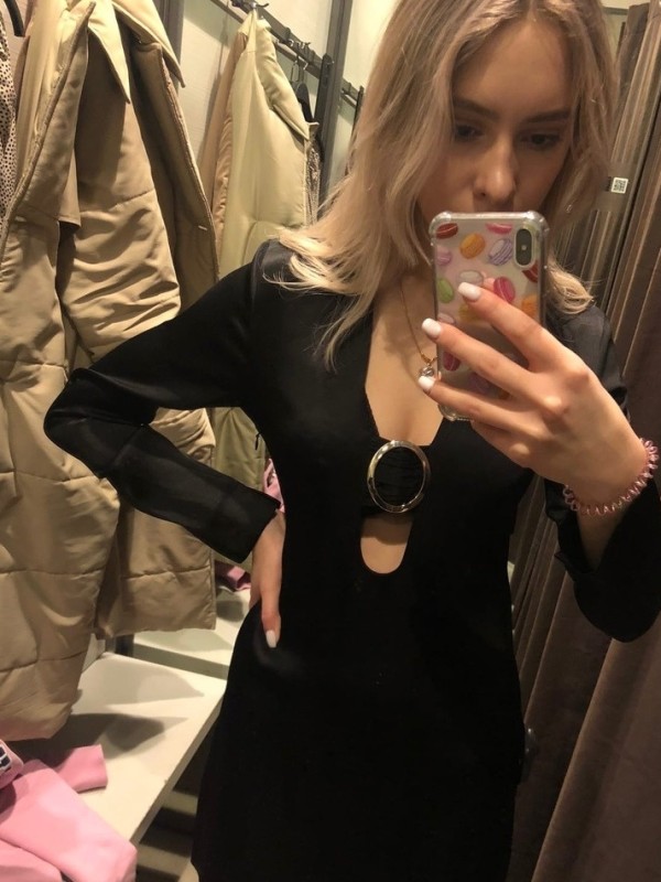 Кира привлекательная девушка из Сызрани цена от 3000 руб